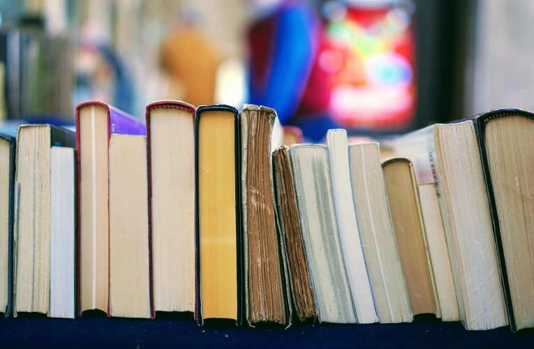 Mercado editorial em alerta: vendas em queda e livrarias sob pressão em 2025